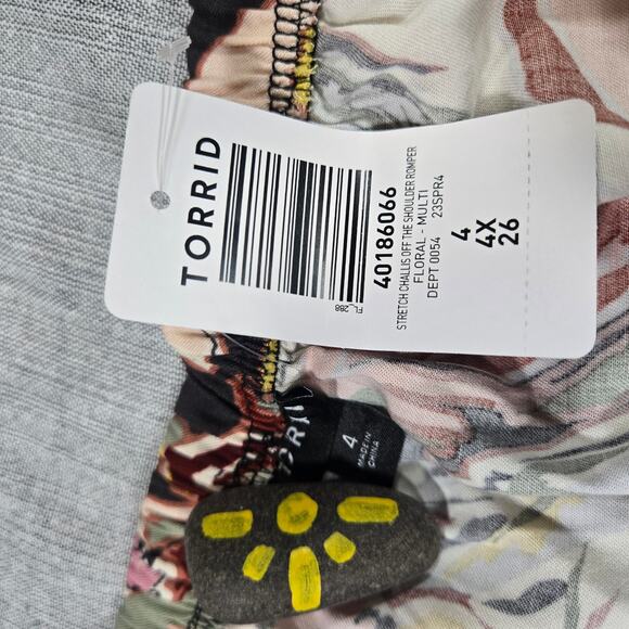 Torrid Sz 4XL Wom Romper Short Sleeve Tropical Floral Print Pockets Spring Break - Picture 10 of 13